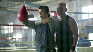 Making Of ‘Mary Kom’ Priyanka Chopra’s Boxing & Fitness Training
