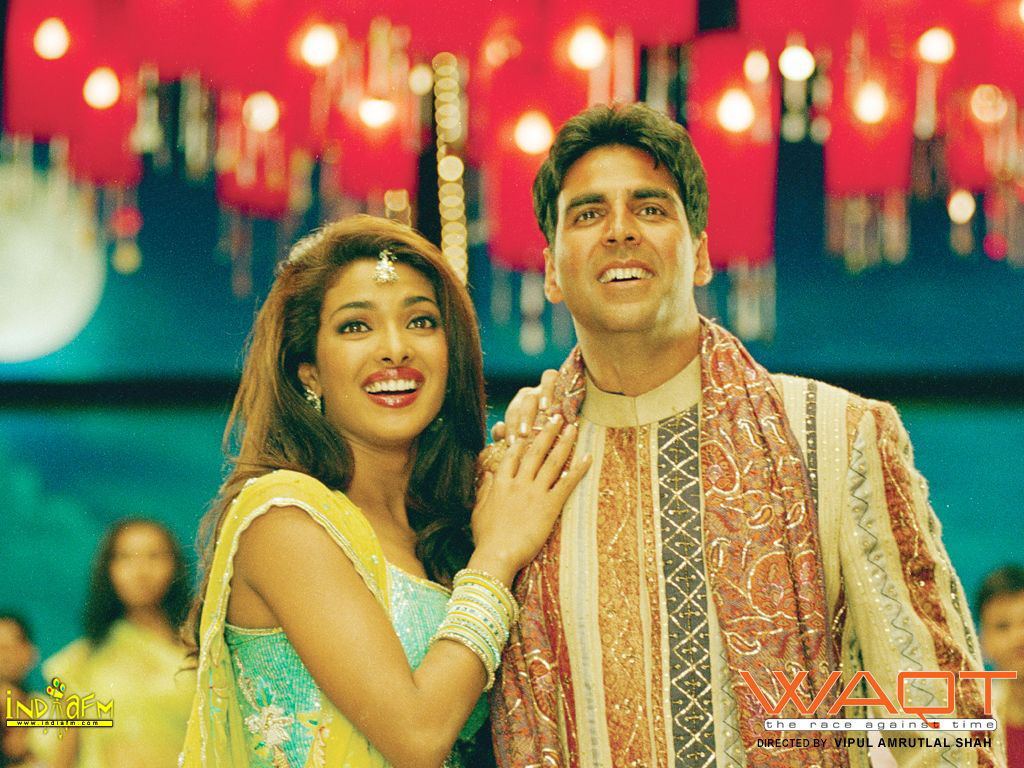 Waqt – Race Against Time 2005 Wallpapers | Waqt – Race Against Time 2005 HD Images | Photos priyanka-chopraakshay-kumar-6 - Bollywood Hungama