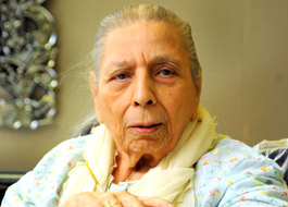 Shamshad Begum passes away
