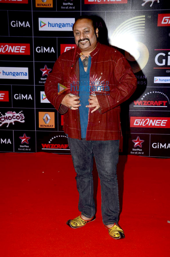 Shraddha Kapoor, Aditi Rao Hydari, Shahid Kapoor at 5th GiMA Awards 2015