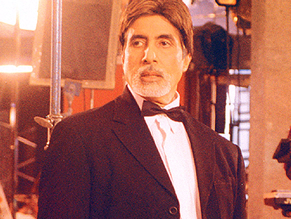 Baghban Review 2 5 Baghban Movie Review Baghban 2003 Public Review Baghban Review 2 5 Baghban Movie Review Baghban 2003 Public Review