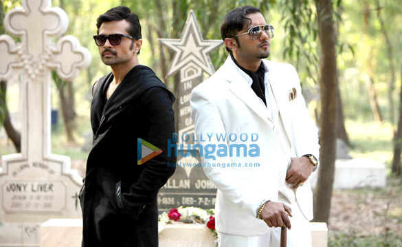 THE OUTFIT UK PREMIER