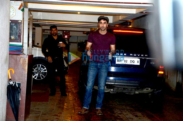 Ranbir Kapoor, Malaika Arora Khan, Amrita Arora snapped at Kareena Kapoor Khan’s birthday bash Ranbir Kapoor, Malaika Arora Khan, Amrita Arora snapped at Kareena Kapoor Khan's birthday bash