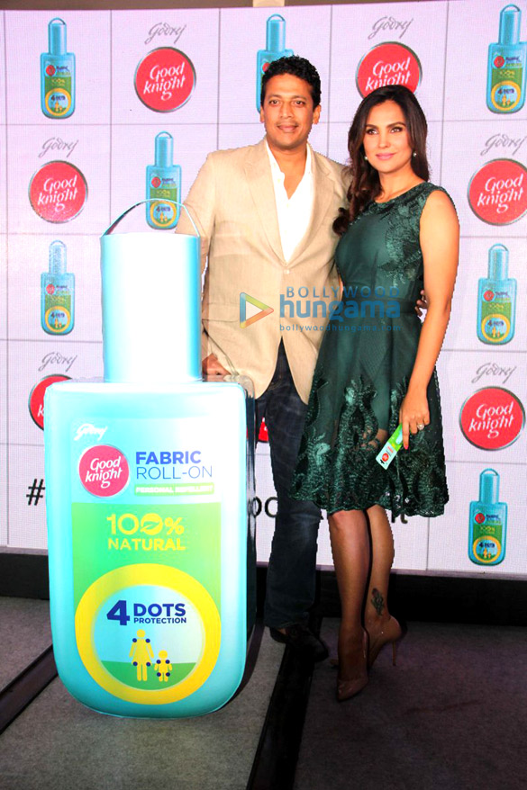 Lara Dutta & Mahesh Bhupathi launch Good Knight’s home repellent Fabric Roll-On Lara Dutta & Mahesh Bhupathi launch Good Knight's home repellent Fabric Roll-On