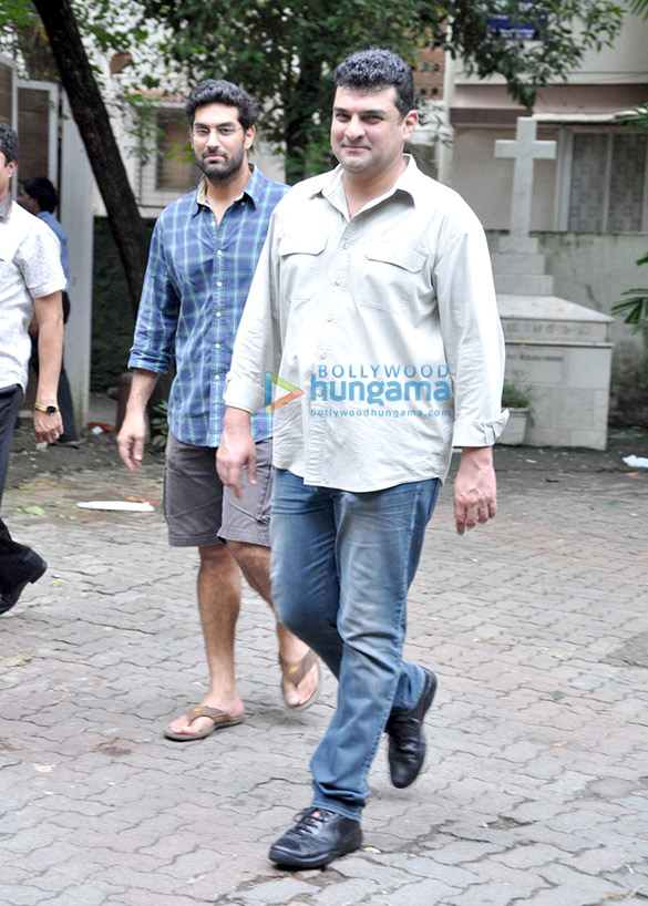 Siddharth Roy Kapur goes house hunting in Bandra Siddharth Roy Kapur goes house hunting in Bandra