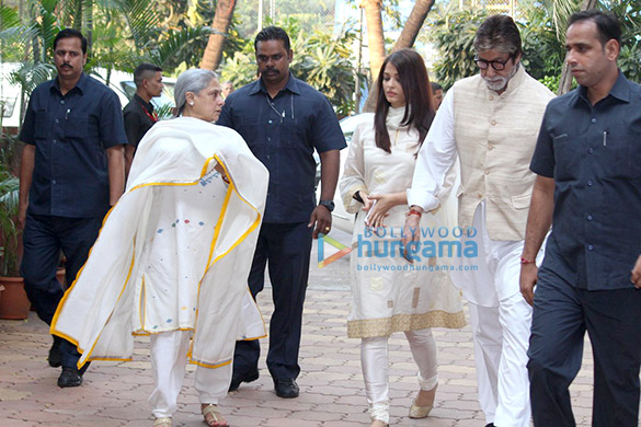 Prayer meeting of Shilpa Shetty’s (late) father Surendra Shetty Prayer meeting of Shilpa Shetty's (late) father Surendra Shetty