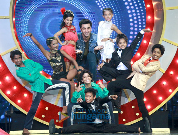 Ranbir Kapoor promotes ‘Ae Dil Hai Mushkil’ on Super Dancer Ranbir Kapoor promotes 'Ae Dil Hai Mushkil' on Super Dancer