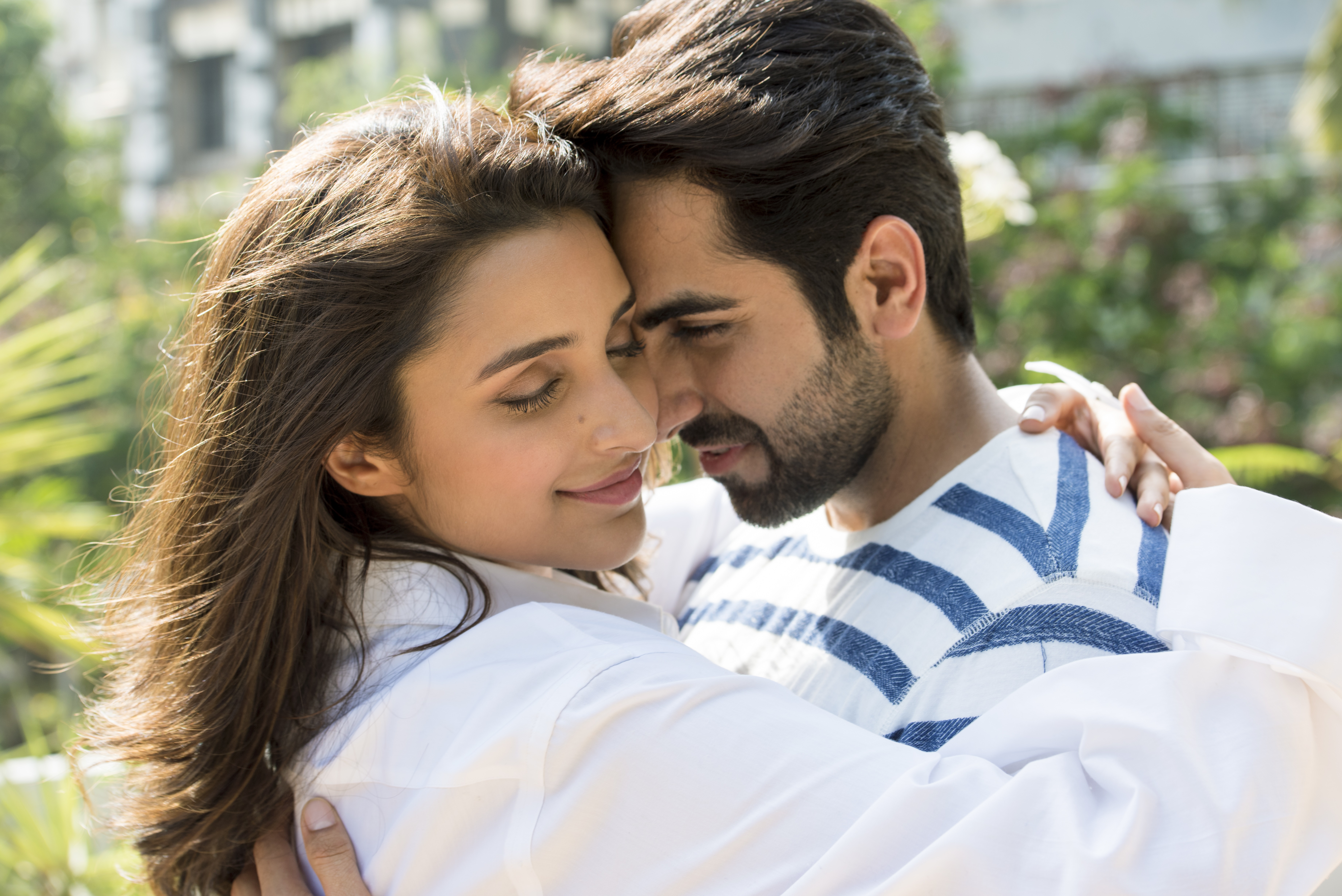 Meri Pyaari Bindu’s New Song Afeemi Featuring Parineeti