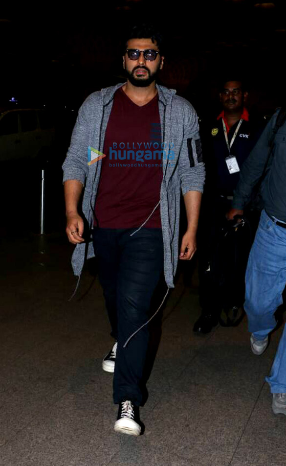 Arjun Kapoor and Shraddha Kapoor depart for Dubai Arjun Kapoor and Shraddha Kapoor depart for Dubai