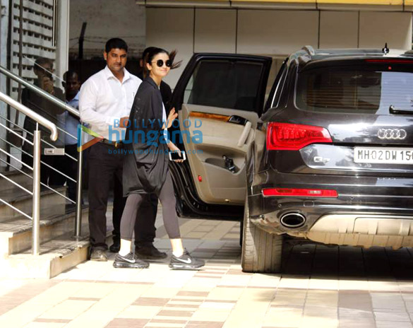 Ranbir Kapoor and Alia Bhatt snapped as they start prep for the Ayan Mukherji film ‘Dragon’ Ranbir Kapoor and Alia Bhatt snapped as they start prep for the Ayan Mukherji film 'Dragon'