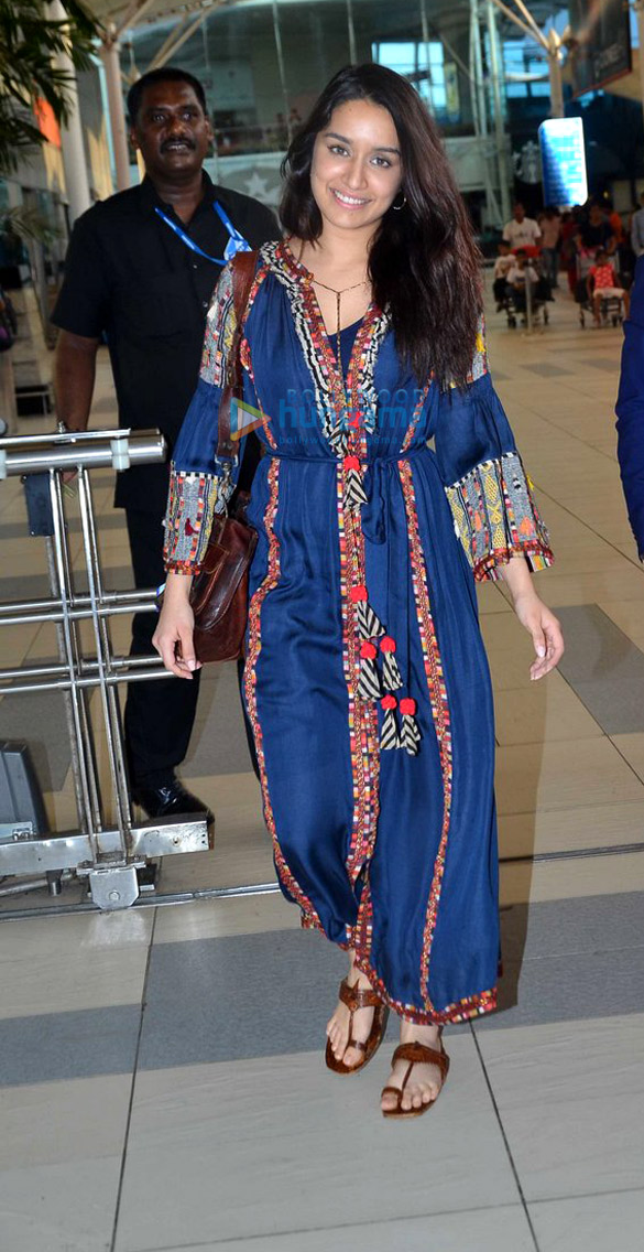Shraddha Kapoor snapped at the domestic airport Shraddha Kapoor snapped at the domestic airport