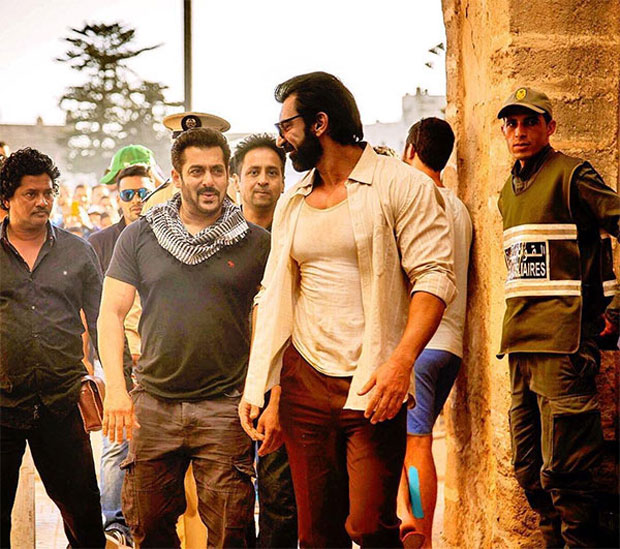 tiger zinda hai t shirt