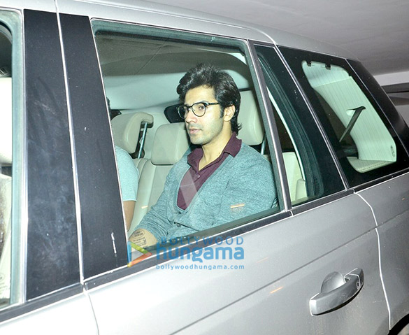 Ranbir Kapoor, Arjun Kapoor, Aditya Roy Kapur, Varun Dhawan snapped post dinner at Karan Johar’s house Ranbir Kapoor, Arjun Kapoor, Aditya Roy Kapur, Varun Dhawan snapped post dinner at Karan Johar's house