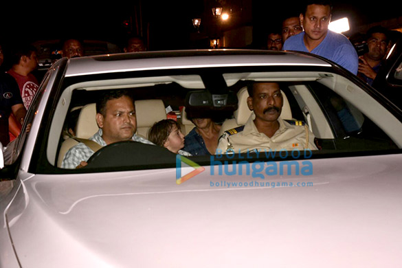 Shah Rukh Khan, AbRam and others at Aaradhya’s birthday bash Shah Rukh Khan, AbRam and others at Aaradhya's birthday bash