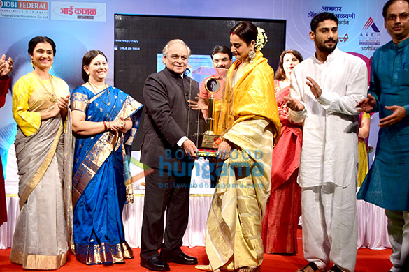 Rekha spotted at ‘Smita Patil Memorial Award’ Rekha spotted at 'Smita Patil Memorial Award'