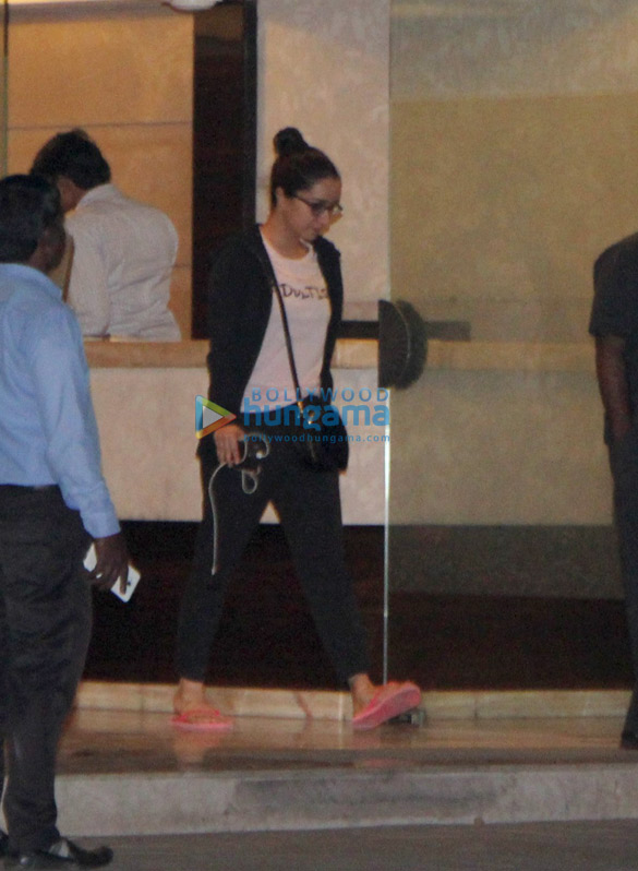 Shraddha Kapoor snapped at Aditya Roy Kapoor’s house Shraddha Kapoor snapped at Aditya Roy Kapoor's house