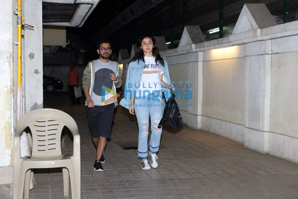 Alia Bhatt snapped at Shakun Batra’s residence
