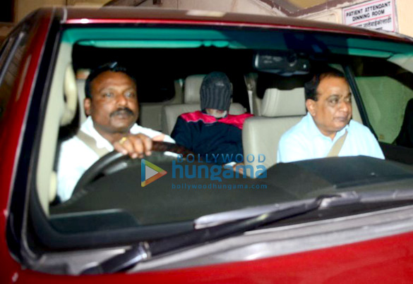 Amitabh Bachchan snapped at Lilavati hospital Amitabh Bachchan snapped at Lilavati hospital