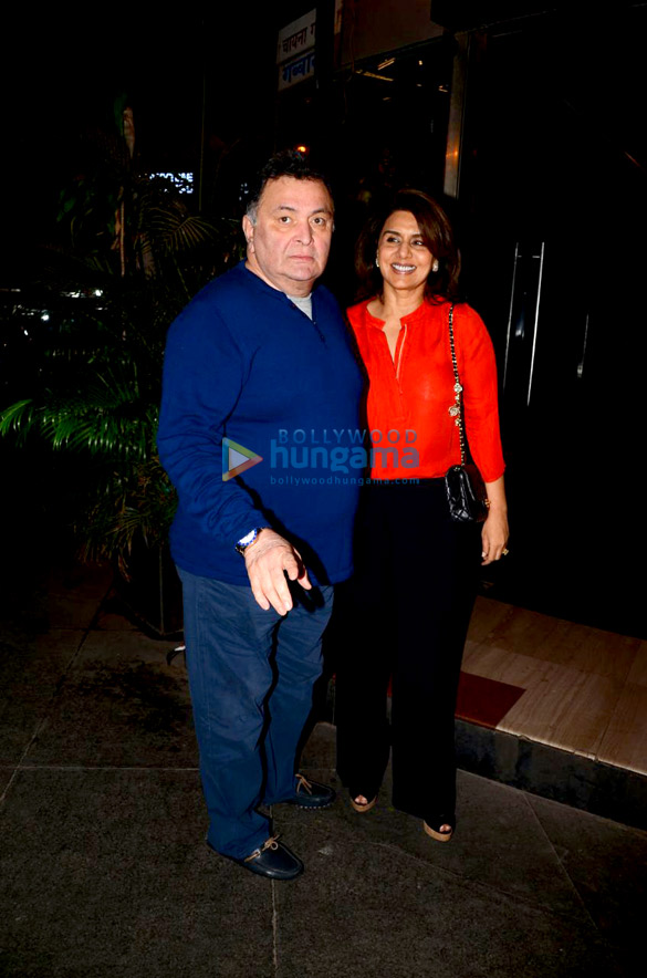 Rishi Kapoor, Neetu Kapoor, Karisma Kapoor and others grace Randhir Kapoor’s birthday bash in Bandra Rishi Kapoor, Neetu Kapoor, Karisma Kapoor and others grace Randhir Kapoor's birthday bash in Bandra