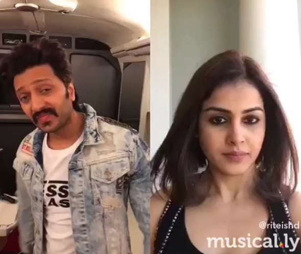 Jeneliya Star Porn Video - Riteish Deshmukh â€“ Genelia D'Souza pull off Shah Rukh Khan â€“ Kajol ...