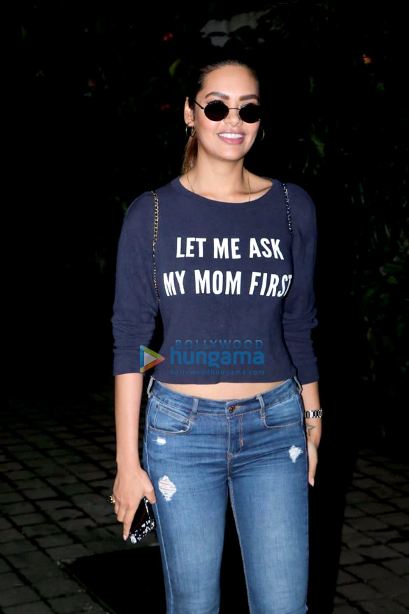Esha Gupta spotted in Juhu