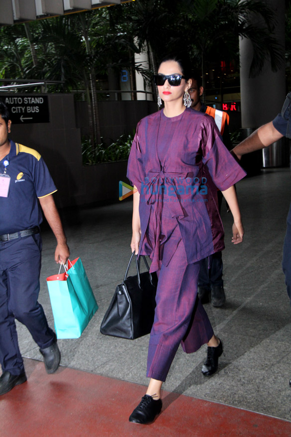 Sonam Kapoor Ahuja, Raveena Tandon and others snapped at the airport