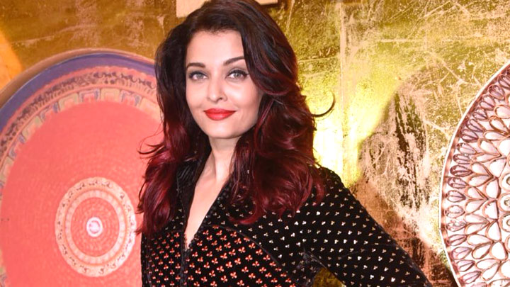 Aishwarya Rai Bachchan, Sonu Nigam and Ronit Roy grace the IMC Ladies Exhibition | Part 2 Aishwarya Rai Bachchan, Sonu Nigam and Ronit Roy grace the IMC Ladies Exhibition Part 2