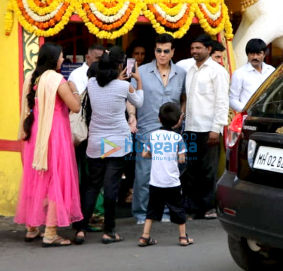 Jeetendra snapped at Shani Temple in Juhu