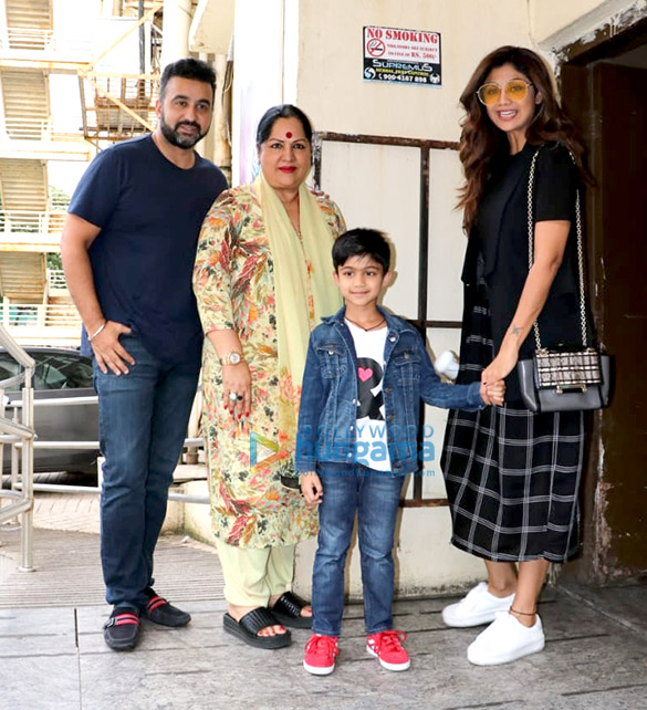 Shilpa Shetty spotted with her family at PVR, Juhu | Parties & Events ...