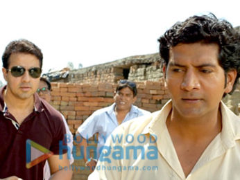 Movie Stills Of The Movie Chal Jaa Bapu
