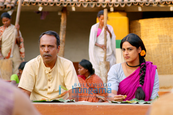 Gaon The Village No More Movie Stills Bollywood Hungama gaon the village no more movie stills