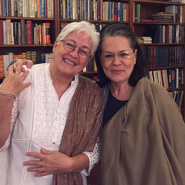 Nafisa Ali Speaks About Being Diagnosed With Cancer Meets Up Old Friend Sonia Gandhi Bollywood News Bollywood Hungama