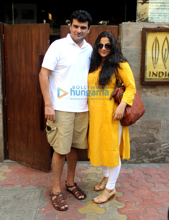 Vidya Balan snapped with husband Siddharth Roy Kapur at Indigo in Bandra