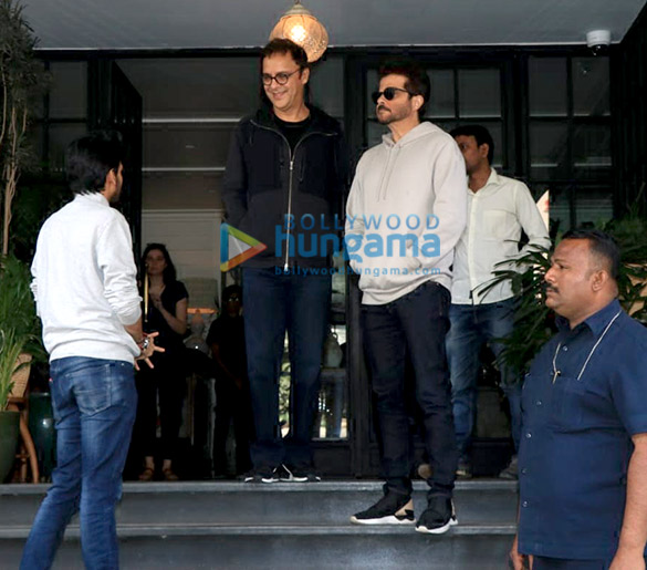 Anil Kapoor, Sonam Kapoor Ahuja and Kriti Sanon spotted at Soho House in Juhu Anil Kapoor, Sonam Kapoor Ahuja and Kriti Sanon spotted at Soho House in Juhu