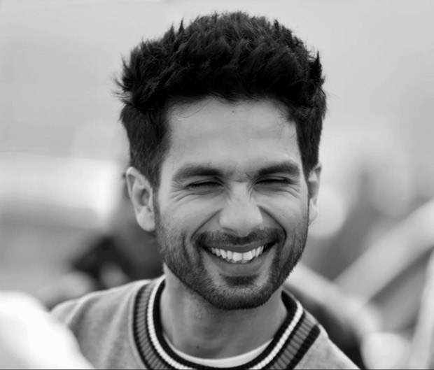 Leaked Pics Videos Kabir Singh Aka Shahid Kapoor Takes Kiara