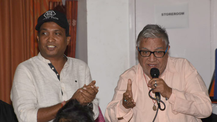 Sunil Pal hosts Kader Khan’s condolence meeting in Andheri