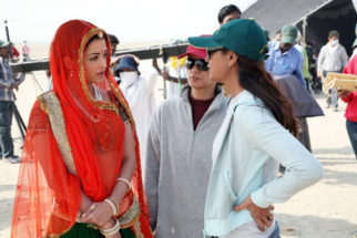 THROWBACK: Ashutosh Gowariker reminisces Jodhaa Akbar days with these BTS photos of Aishwarya Rai Bachchan and Hrithik Roshan