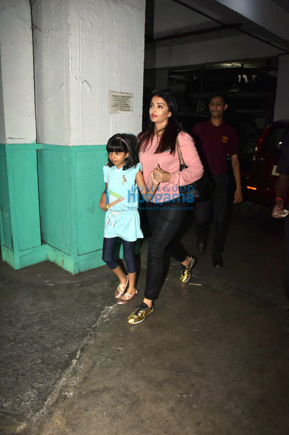 Photos: Abhishek Bachchan, Aishwarya Rai Bachchan and Aaradhya Bachchan spotted at Juhu PVR