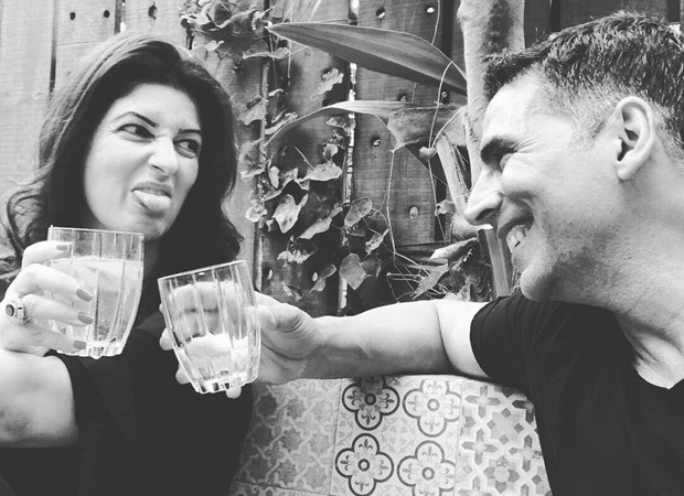 Twinkle Khanna posts an adorable picture with Akshay Kumar and it screams couple goals!