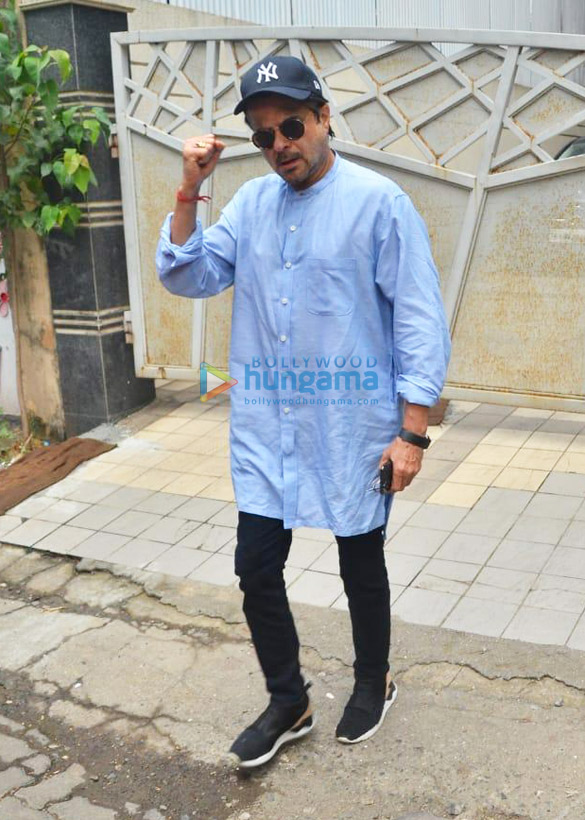 Photos: Anil Kapoor spotted at a clinic in Juhu