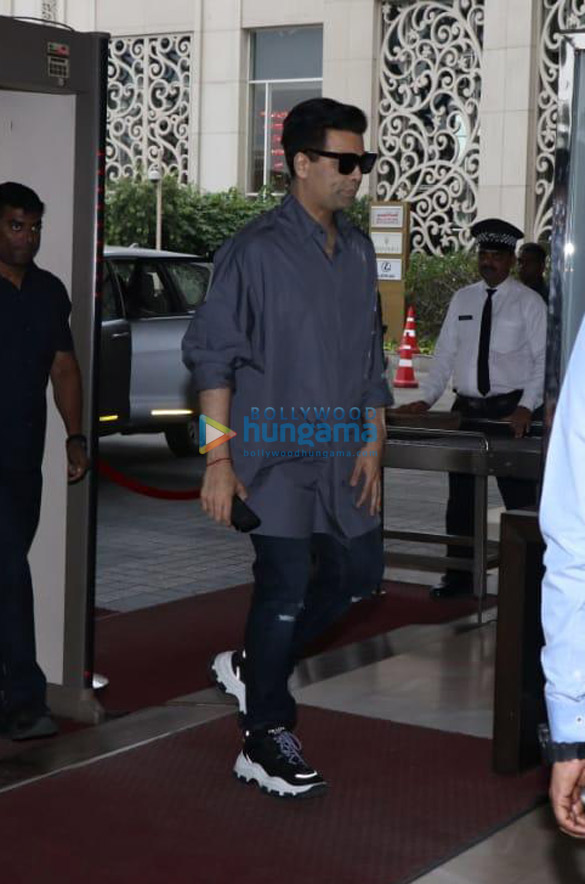 Photos: Celebs attend the prayer meet for Manish Malhotra’s father Suraj Prakash Malhotra