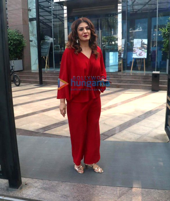 Photos: Raveena Tandon snapped at Yauatcha, BKC Photos: Raveena Tandon snapped at Yauatcha, BKC