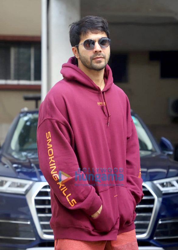 Photos: Varun Dhawan and Prabhu Dheva snapped in Juhu