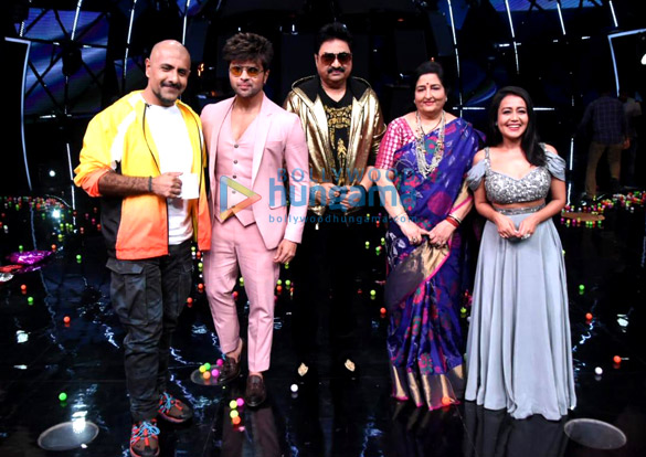 Photos: Himesh Reshammiya, Anuradha Paudwal and Kumar Sanu snapped on sets of Indian Idol season 11 Photos: Himesh Reshammiya, Anuradha Paudwal and Kumar Sanu snapped on sets of Indian Idol season 11