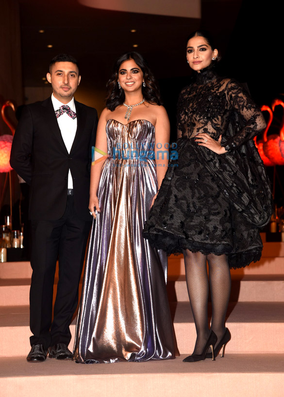 Photos: Sonam Kapoor Ahuja, Riteish Deshmukh, Genelia D’Souza and others grace The Gyaan Project