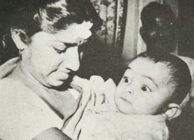 Rishi Kapoor shares a nearly seven decade old picture with Lata Mangeshkar