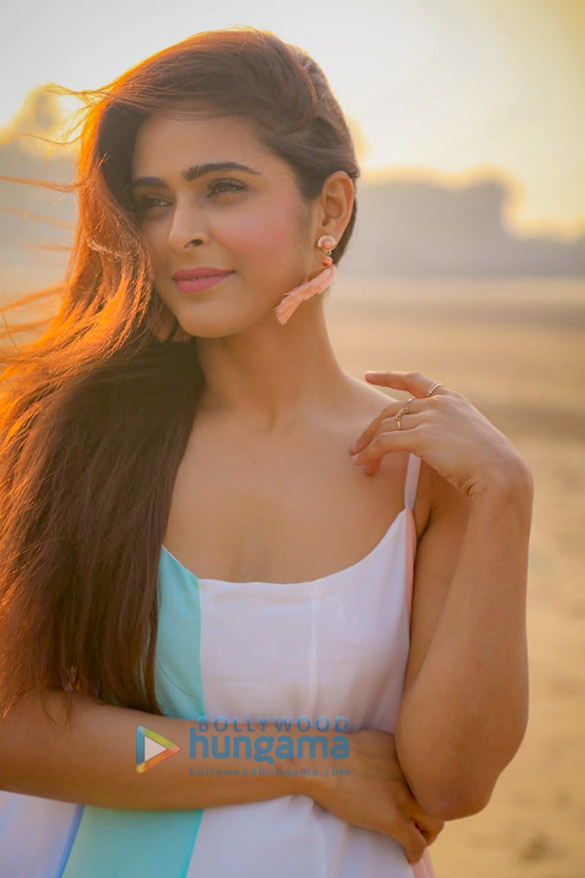 Madhurima Tuli Photos, Images, HD Wallpapers, Madhurima Tuli HD Images