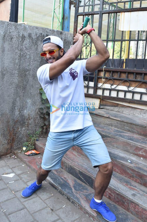 Photos: Ranveer Singh snapped promoting his film ’83