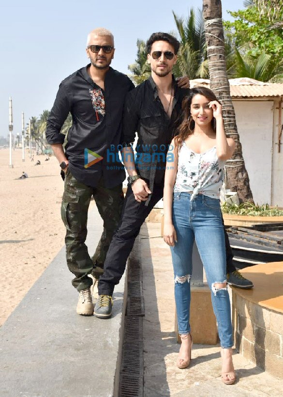 Photos: Tiger Shroff, Shraddha Kapoor and Riteish Deshmukh snapped during Baaghi 3 promotions