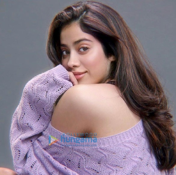 Janhvi Kapoor Photos - Bollywood Hungama